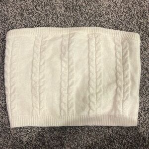 WHITE CABLE KNIT TUBE TOP
